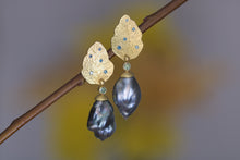 Load image into Gallery viewer, Keshi Pearl Earrings 06178 - Ormachea Jewelry
