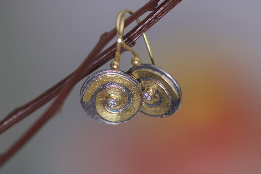 Gold Swirl Earrings 06445 - Ormachea Jewelry