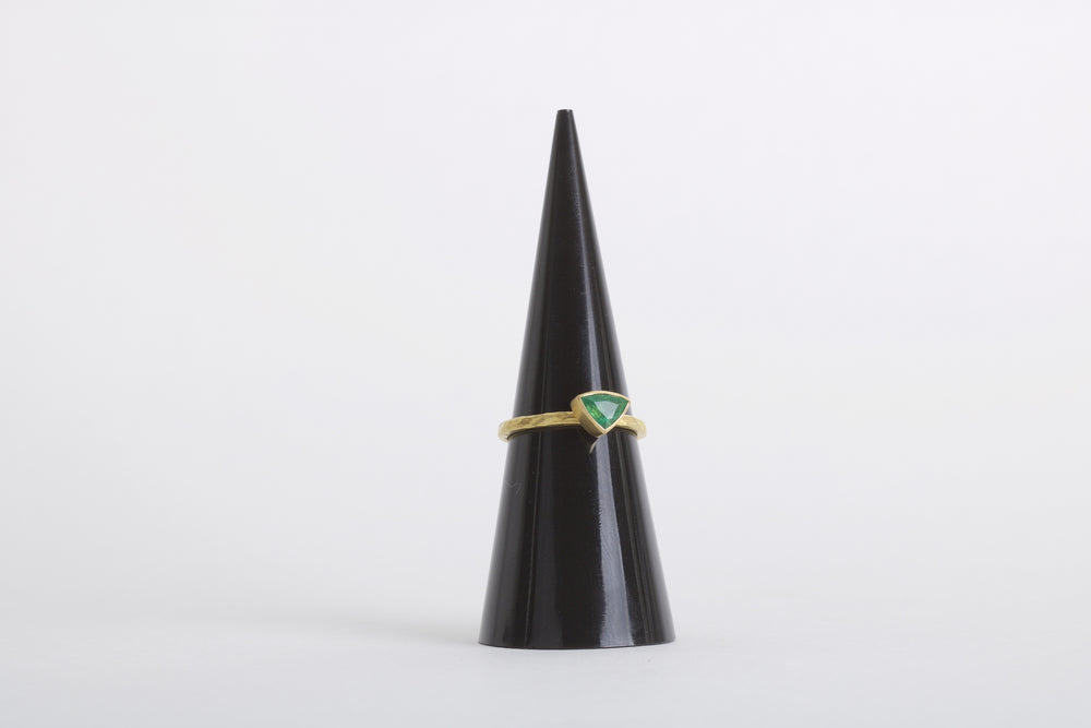 Emerald Stacking Ring 06218 - Ormachea Jewelry